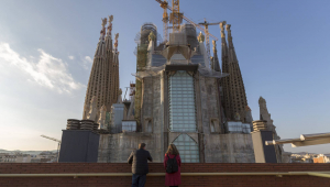 La Sagrada Família compra un solar al costat del temple 