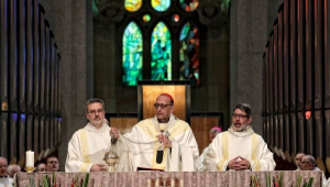 Moncloa i el Vaticà volen al capdavant de la Conferència Episcopal al cardenal Omella
