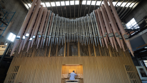 El nou orgue de la Catedral de Praga, una ‘obra d‘art’ elaborada al Papiol