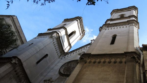 Arribada a Girona de la comunitat de l'Institut de Servidores del Senyor i de la Verge de Matarà