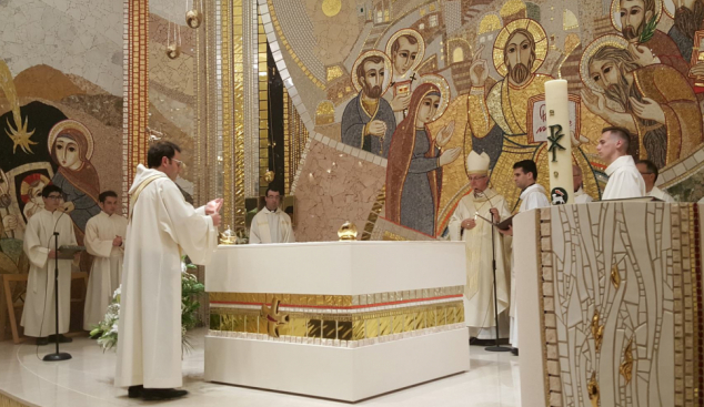 Dedicació del nou altar de la Parròquia de Sant Julià i Sant Germà de Lòria