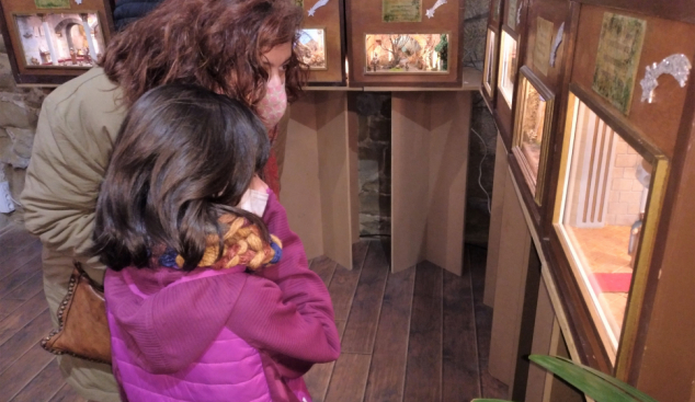 5.000 persones visiten l'exposició de diorames i pessebres de Lleida
