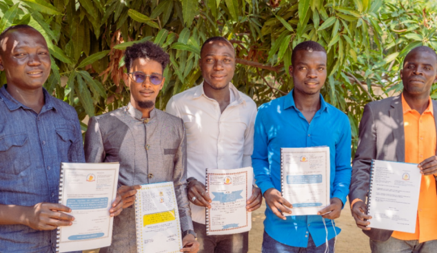 Joves refugiats superen obstacles per accedir a l'educació superior al Txad
