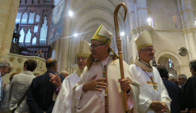 Planellas entra a Tarragona com a “bisbe amb el poble”