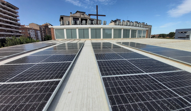 L’església del Pilar de Lleida aposta per les “comunitats energètiques” amb 34 panells solars