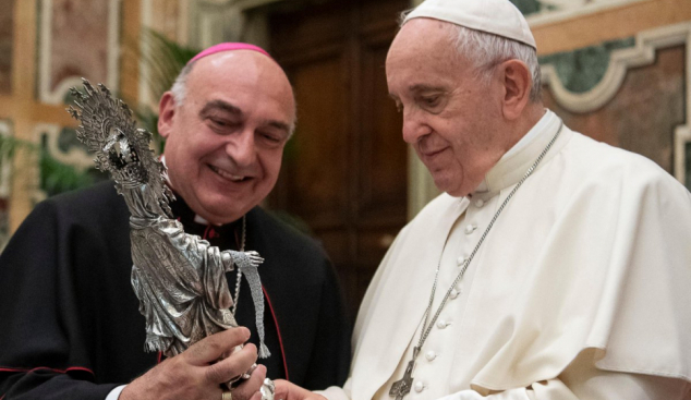 El Papa rep l'Arxiconfraria de la Verge de la Cinta de Tortosa en audiència privada 